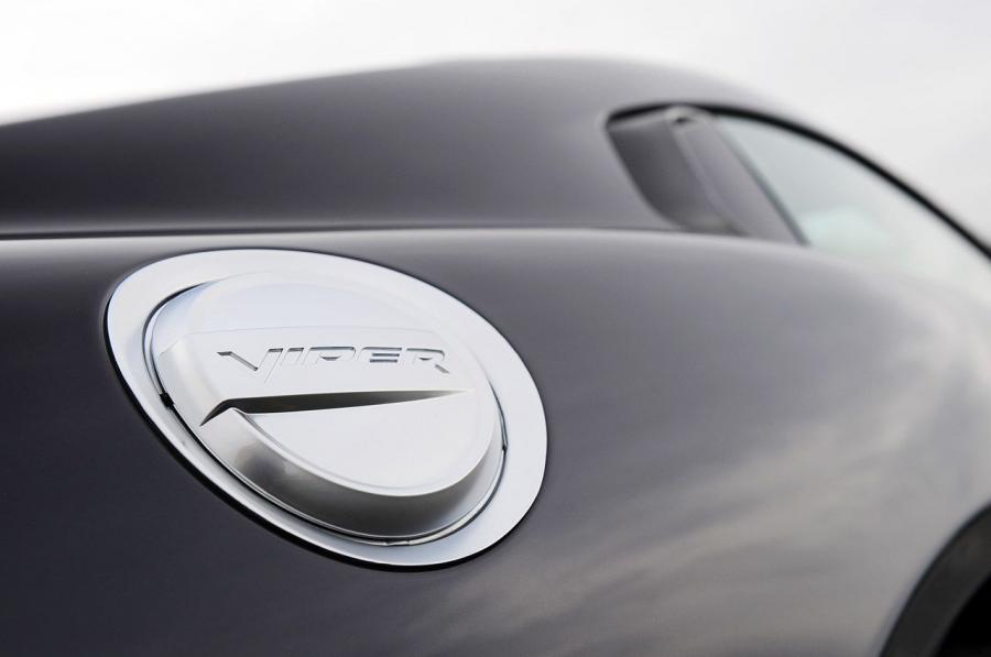  Dodge Viper SRT 2013 года  (фото 95 из 129)
